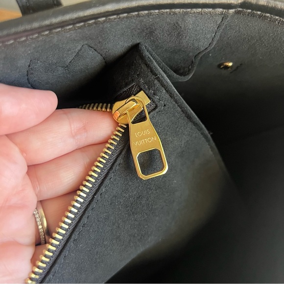 💸 SOLD• ✨MORE PHOTOS✨ Louis Vuitton Wild at Heart Neverfull MM - Picture 7 of 13